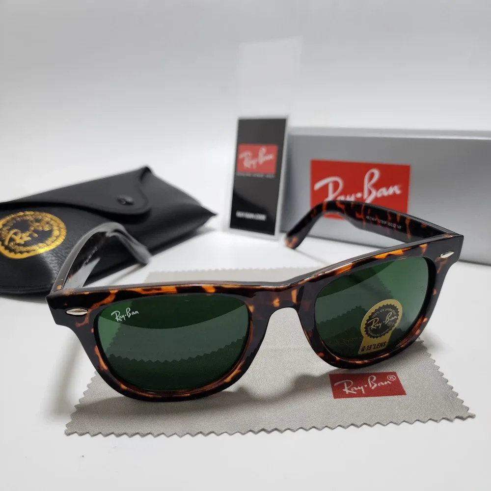 RAY-BAN WAYFARER TIGER