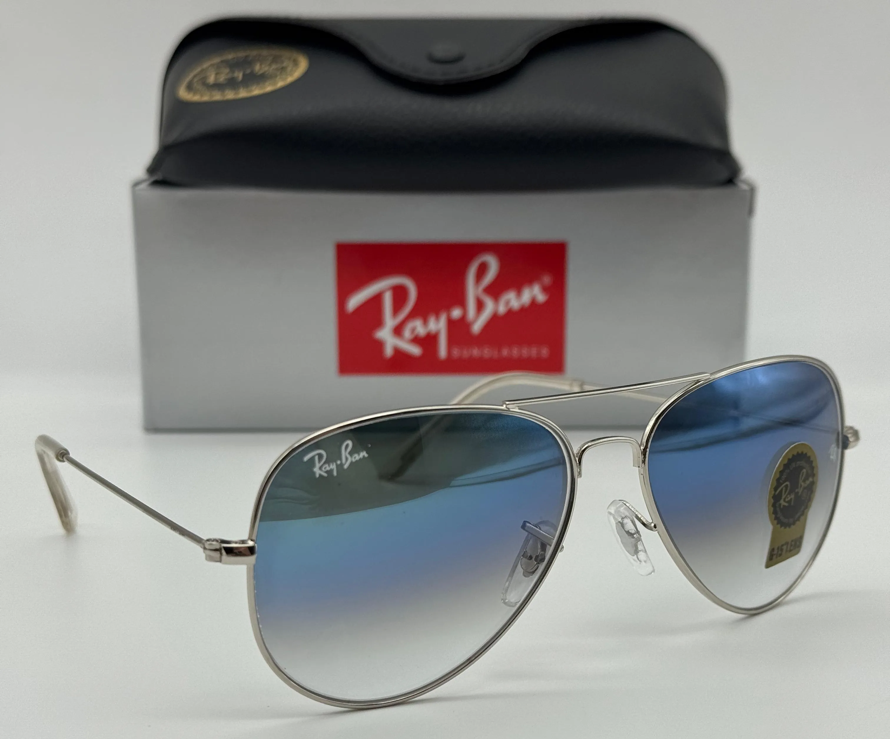RAY-BAN AVIATOR