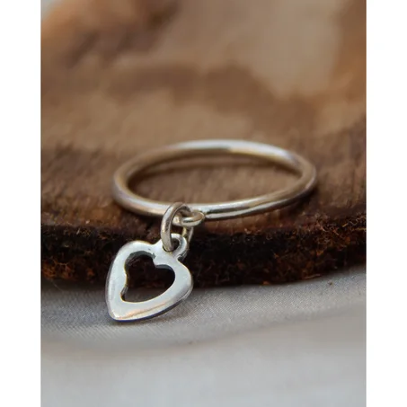 heart ring