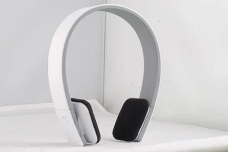 سماعات بلوتوث لاسلكية – صوت واضح وتصميم مريح (copy)