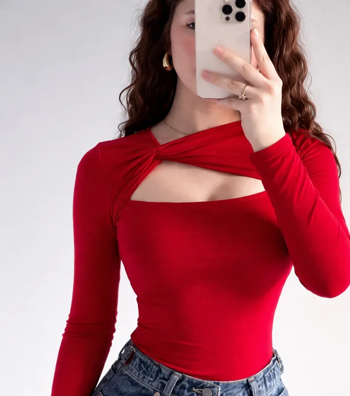 Elegant Twist Top