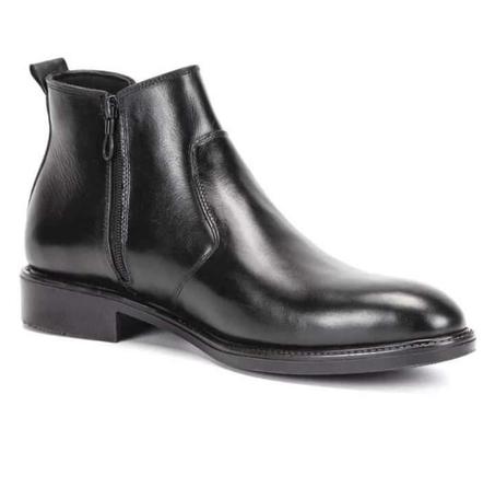 chaussures en cuir noir