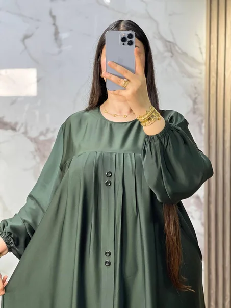 🆕 جديدنا الفخم ✨ 👗 القطعة: عباية / كسوة راقية 🌟