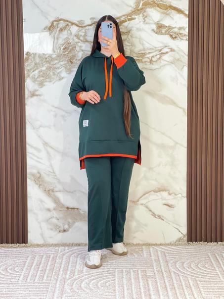 سورفيت نسائي من قطعتين