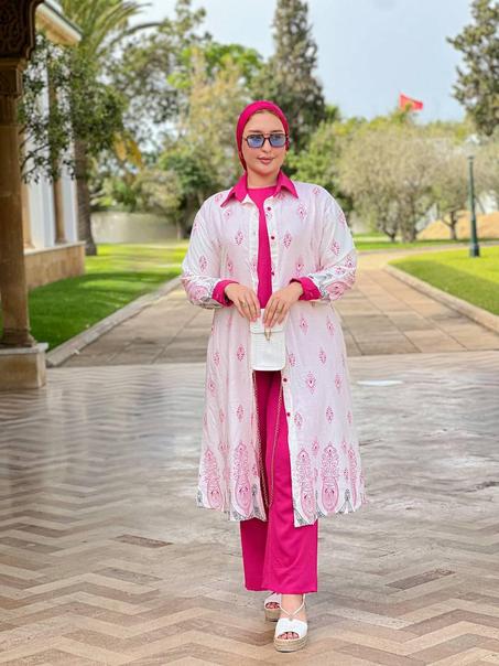 أنسَمبل مكوّن من 3 قطع