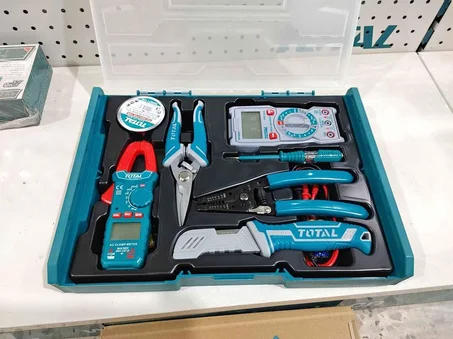 CAISSE ELECTRICIEN 7 PCS TOTAL