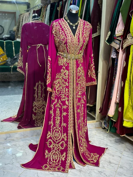قفطان انيق للنساء