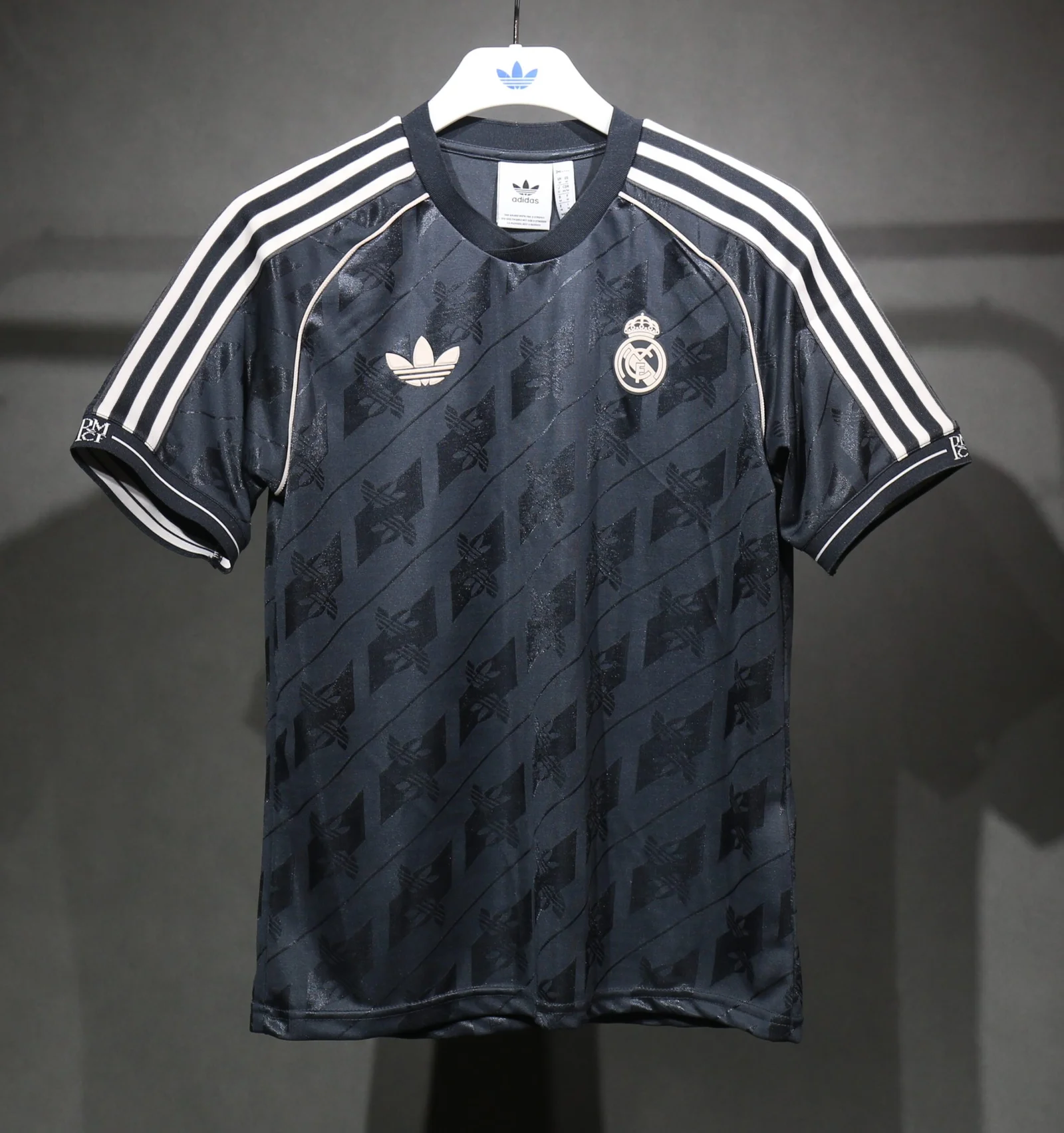 Real Madrid 2024-25 Retro Style High Quality Version