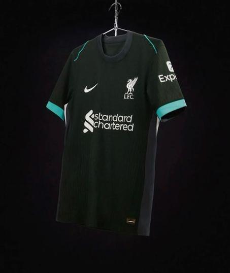 Liverpool away kit 2025
