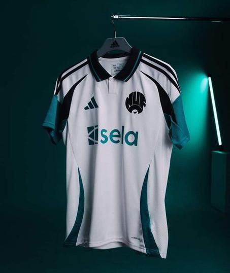 Newcastle  united thirt kit 2025