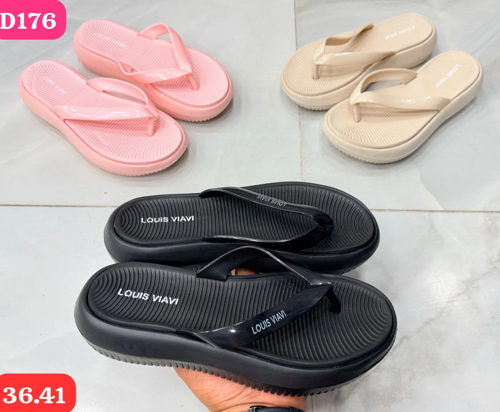 SANDALE Flip Flops Louis viavi