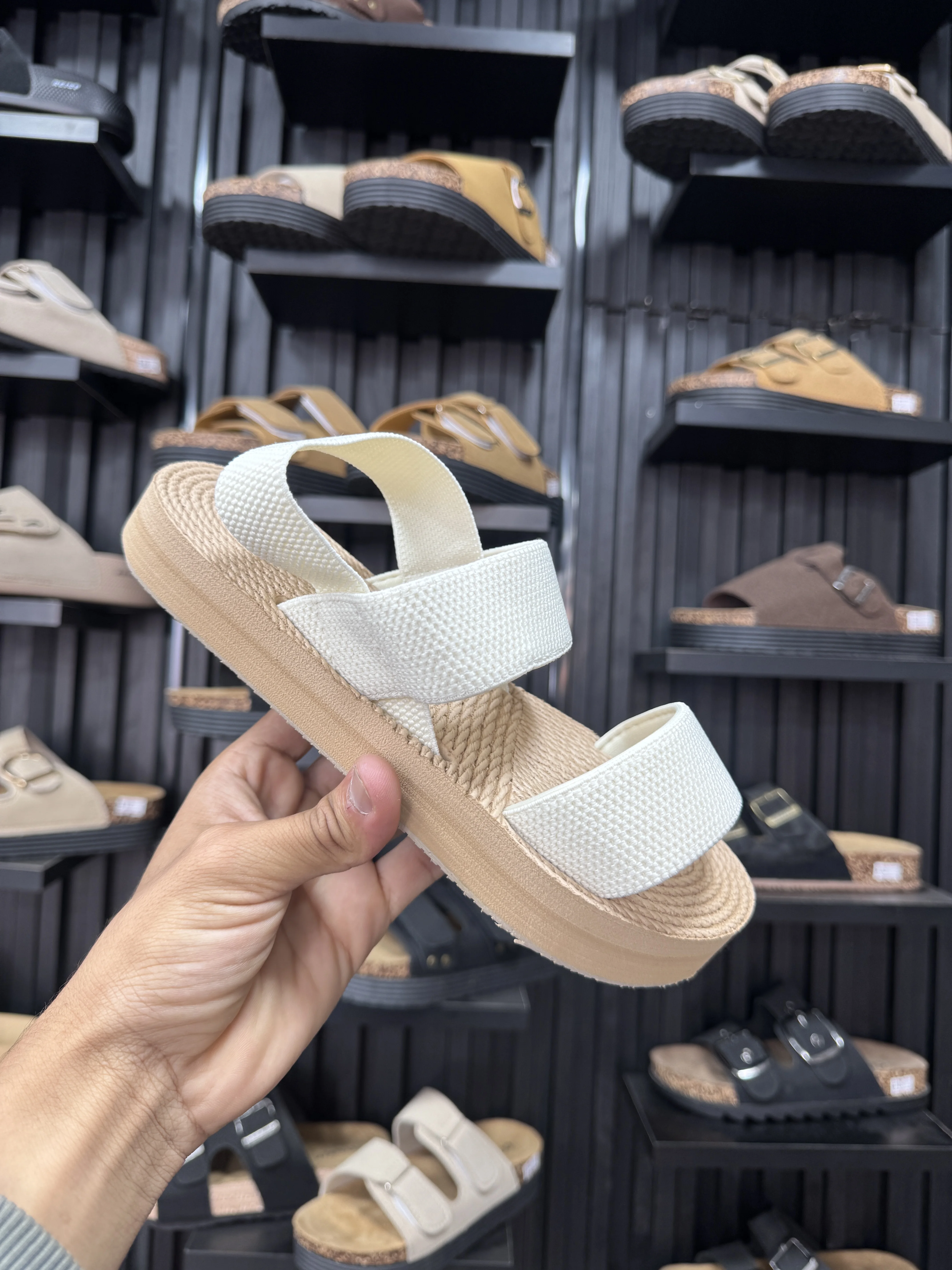 SANDAL CHIC ELEGANCE