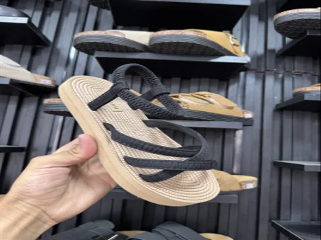 SANDALE CHIC