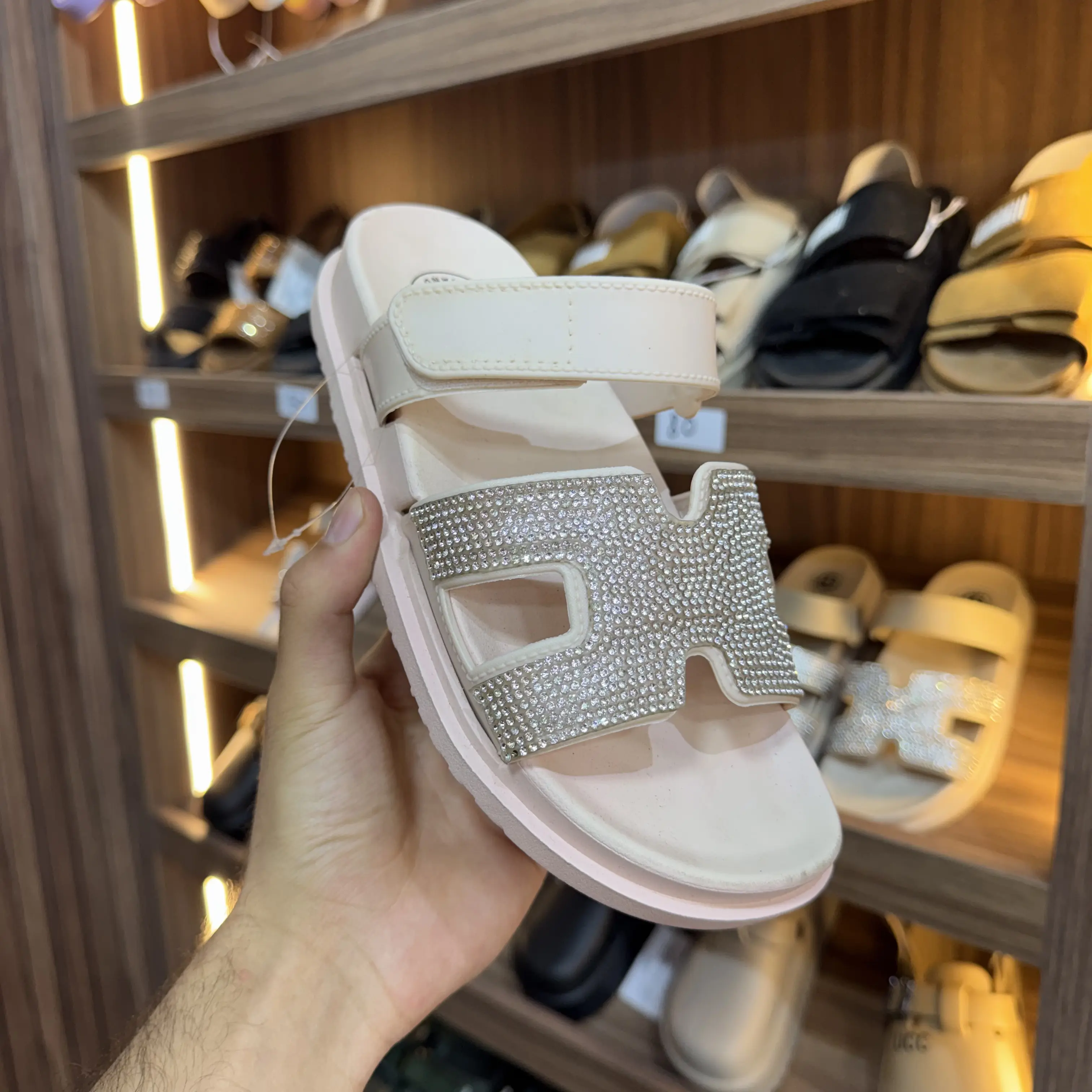 PACK 3 SANDAL ( باك 3 ب ثمن واحد)