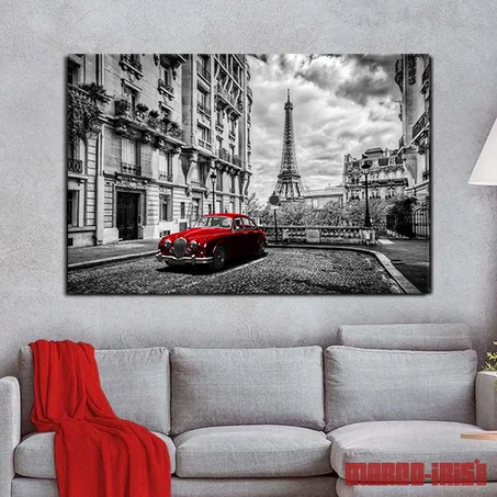 THE RED CAR IN PARIS