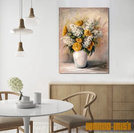 THE LILACS VASE