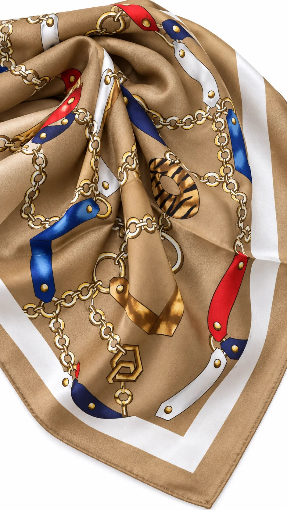 Foulard Éclat Camel, chaînes dorées