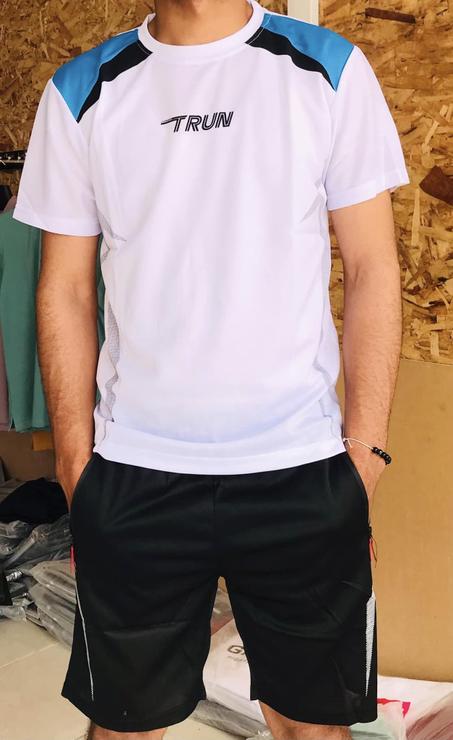 ملابس رجالية