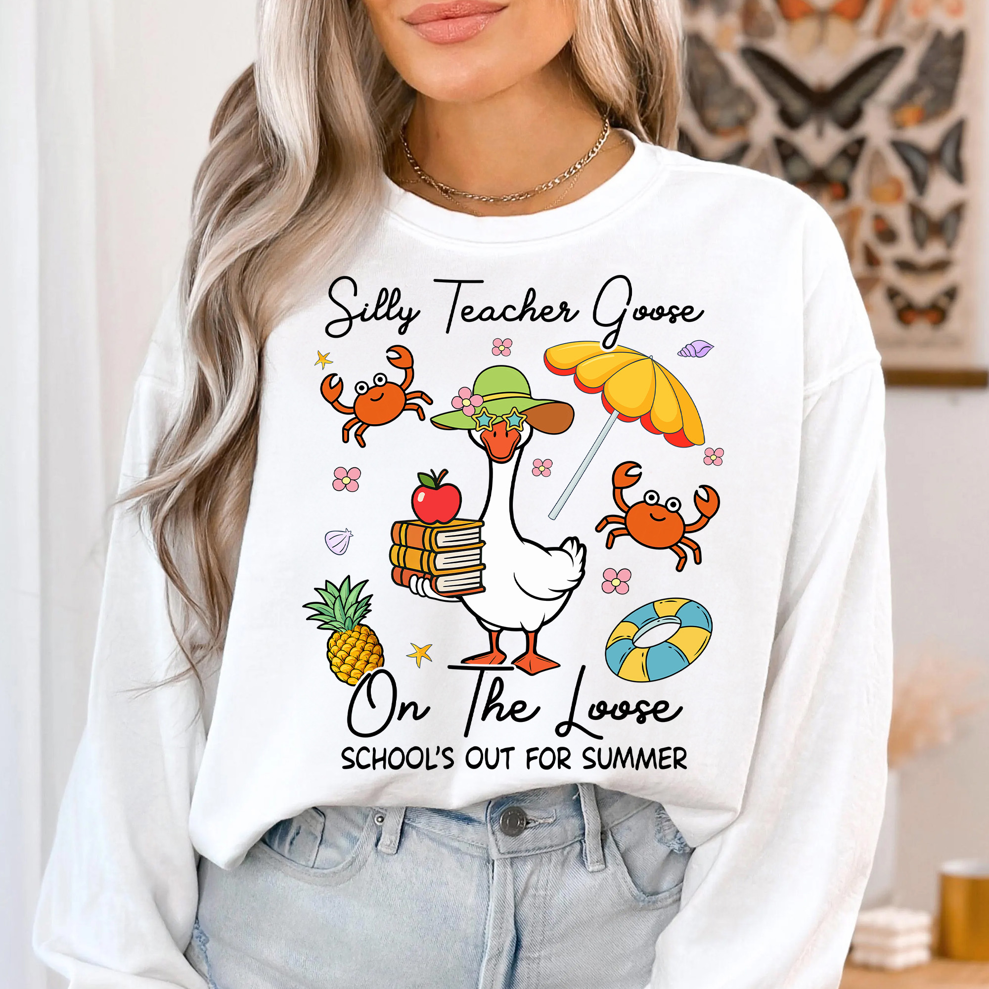 Silly Teacher Goose On The Loose Shirt – Funny Summer Teacher T-Shirt, Graduation Gift, Teacher Appreciation Tee