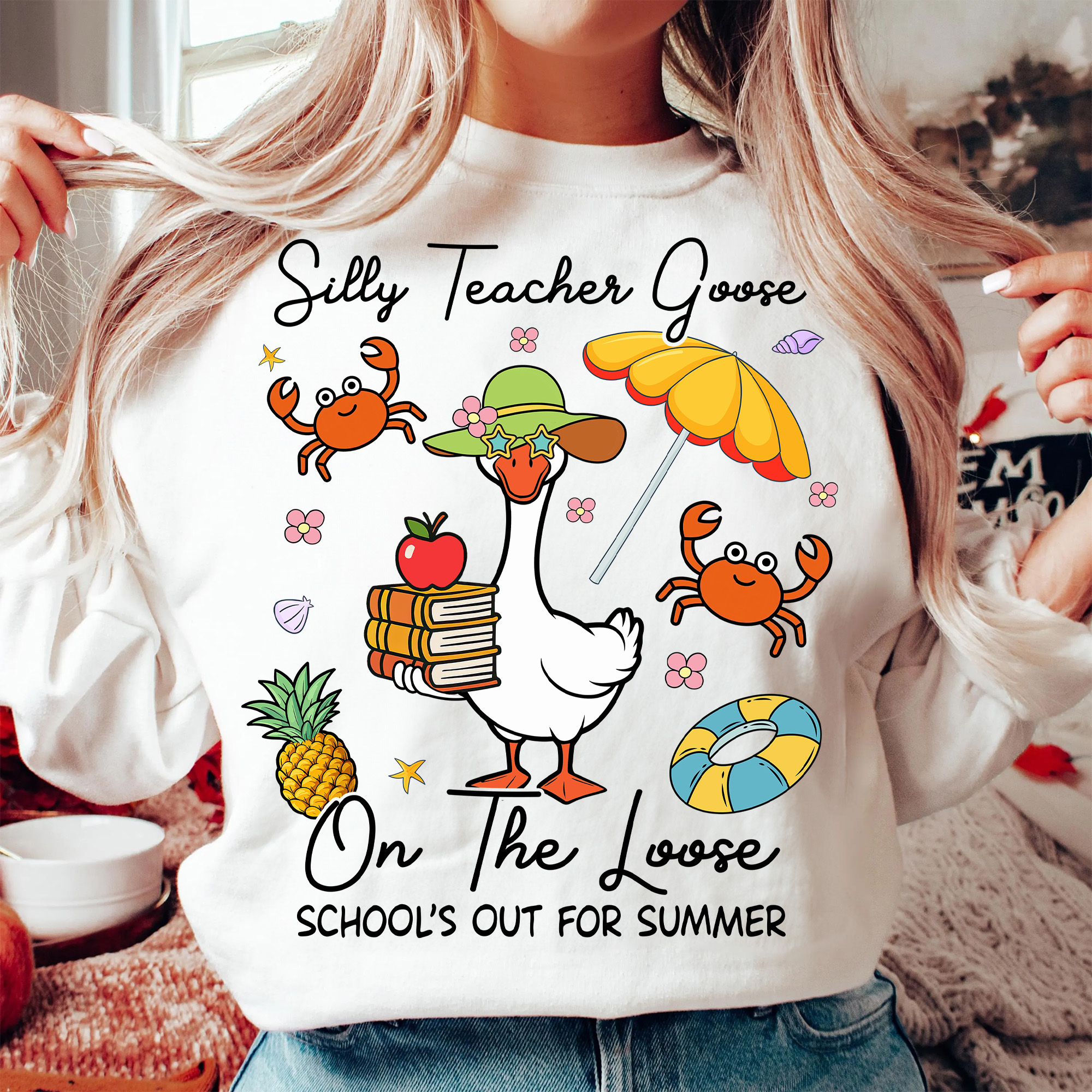Silly Teacher Goose On The Loose Shirt – Funny Summer Teacher T-Shirt, Graduation Gift, Teacher Appreciation Tee