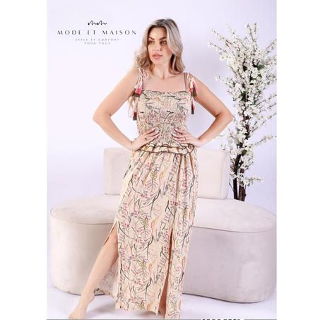 Robe longue évasée à fines bretelles