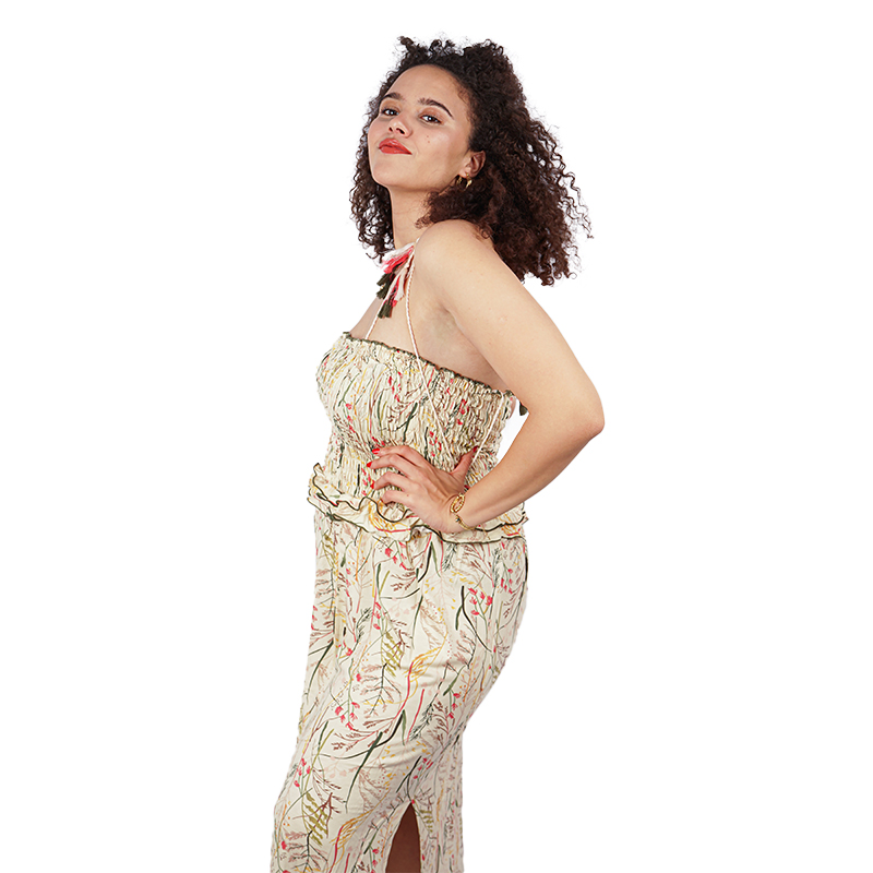 Robe longue évasée à fines bretelles
