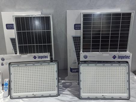 Projecteur solaire ingelec بروجكتور الطاقة الشمسية 400WATT/500WATT