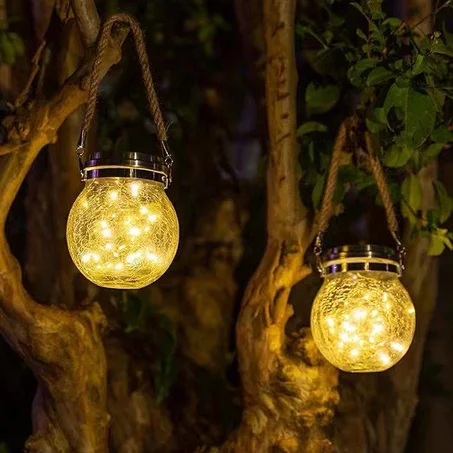 Lampe solaire pour l'extérieur, idéale pour les jardins et les terrasses,