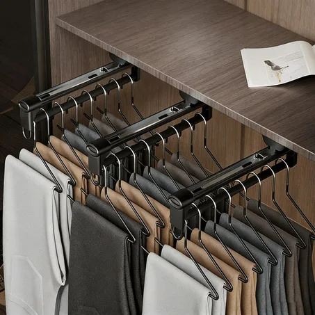 PORTE PANTALON