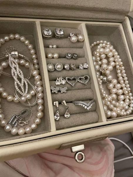 المجوهرات و الاكسسوارات