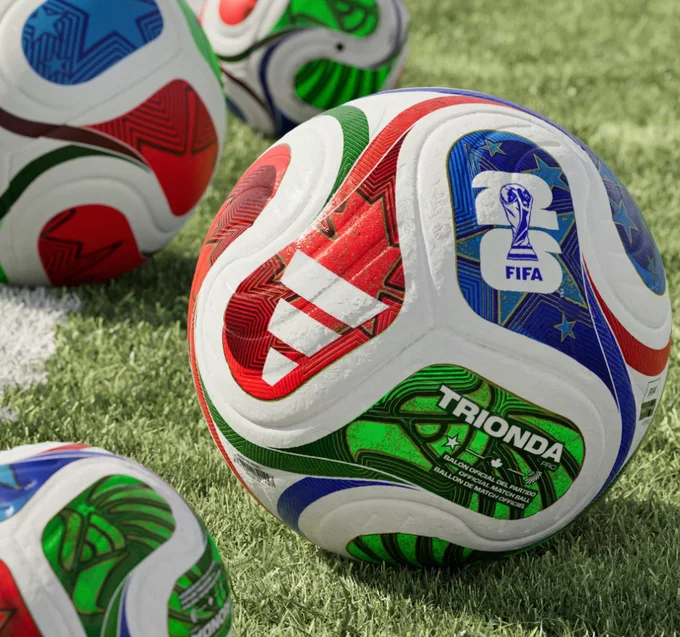 Ballon adidas FIFA 26  🔥 تخفيض 50-% كميات محدودة