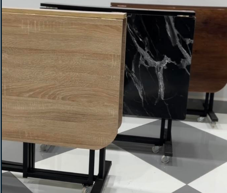 طاولة قابلة للطي