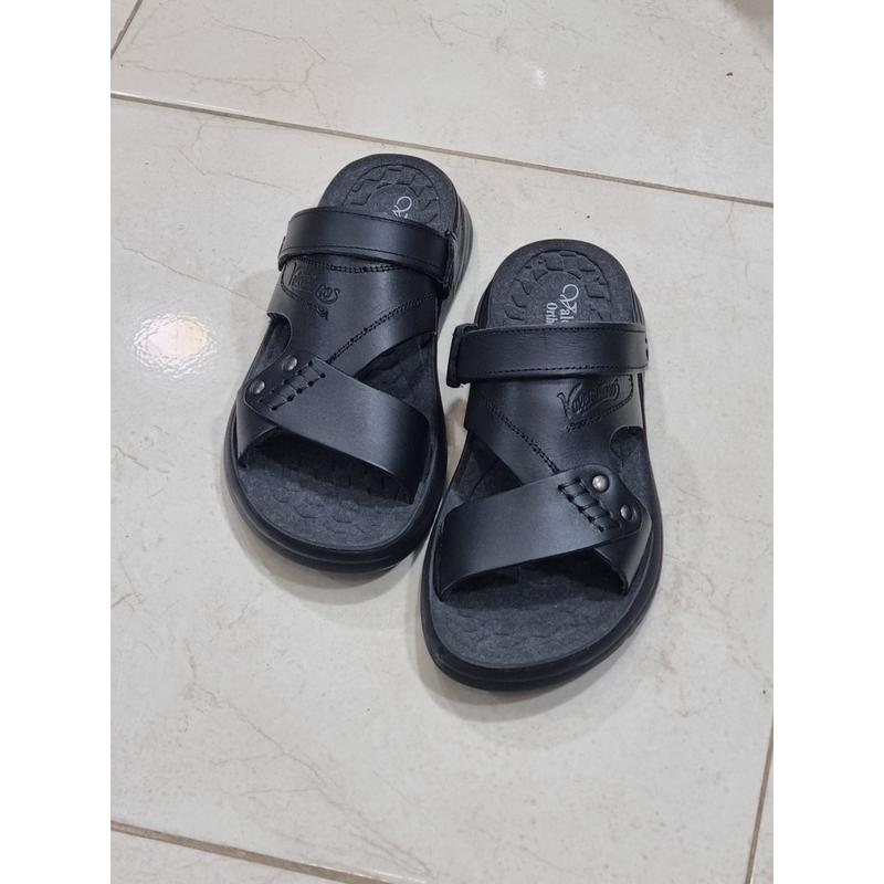 نعال رجالي فخم بتصميم عصري ومريح