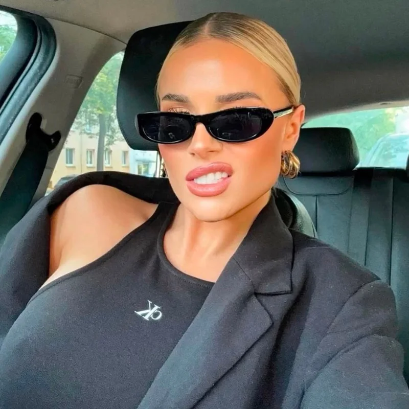 Saint Laurent Noir Intense – Lunettes de Soleil Ovales Vintage