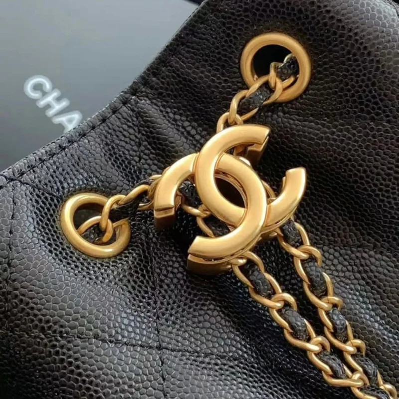 Sac CHANEL élégance matelassé Noir -  chaîne dorée