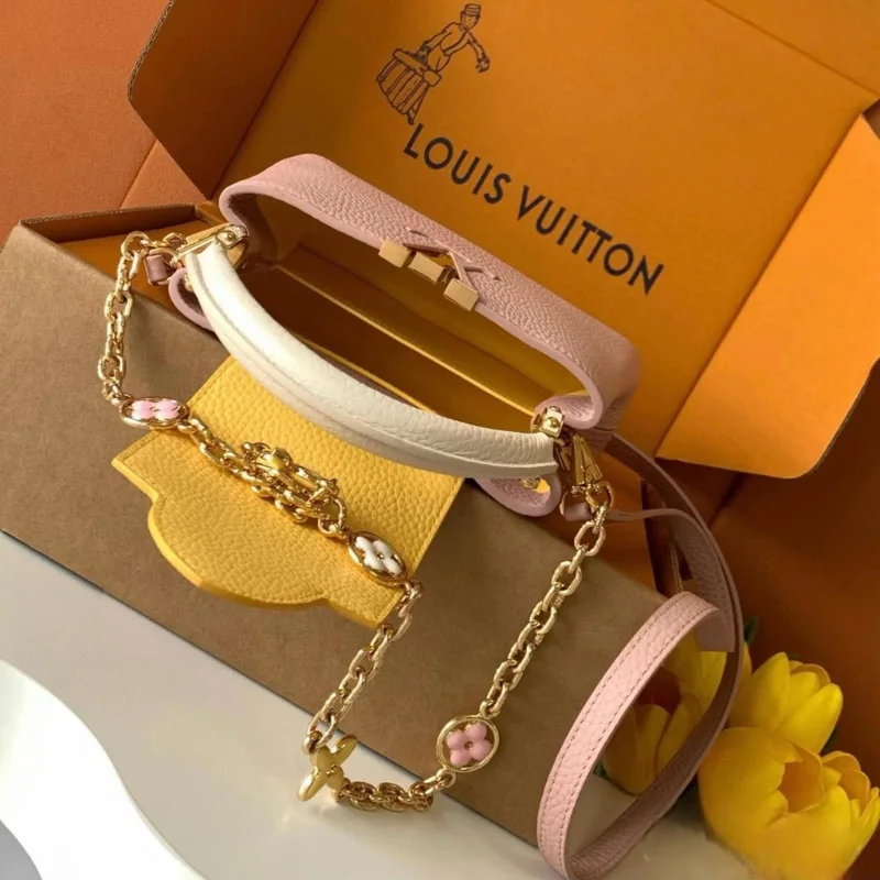 Louis Vuitton sac Capucines Mini – Élégance & Raffinement