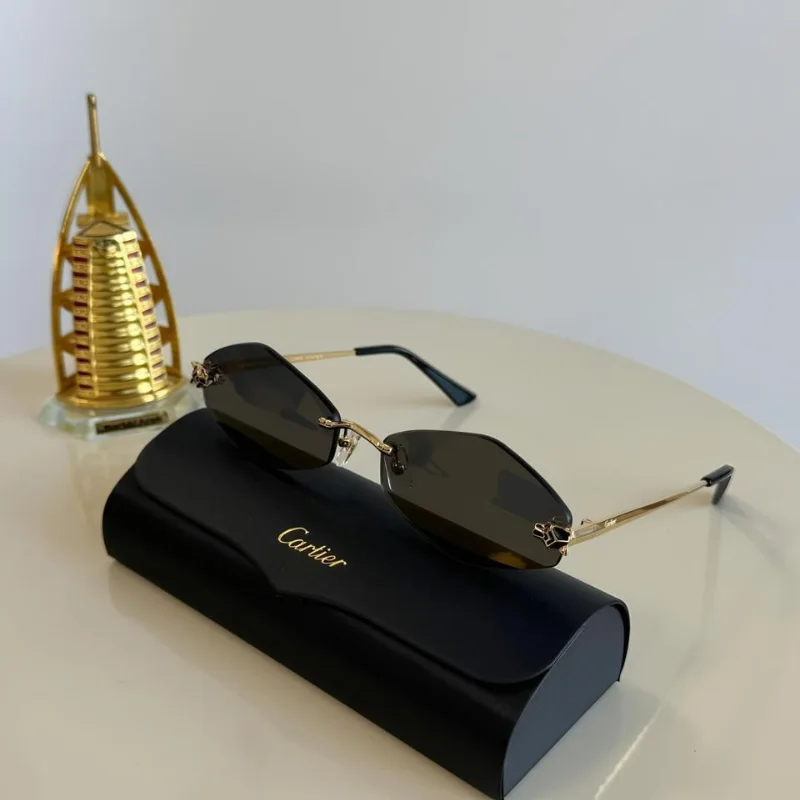 Lunettes Cartier Panthère – Marron & Noir