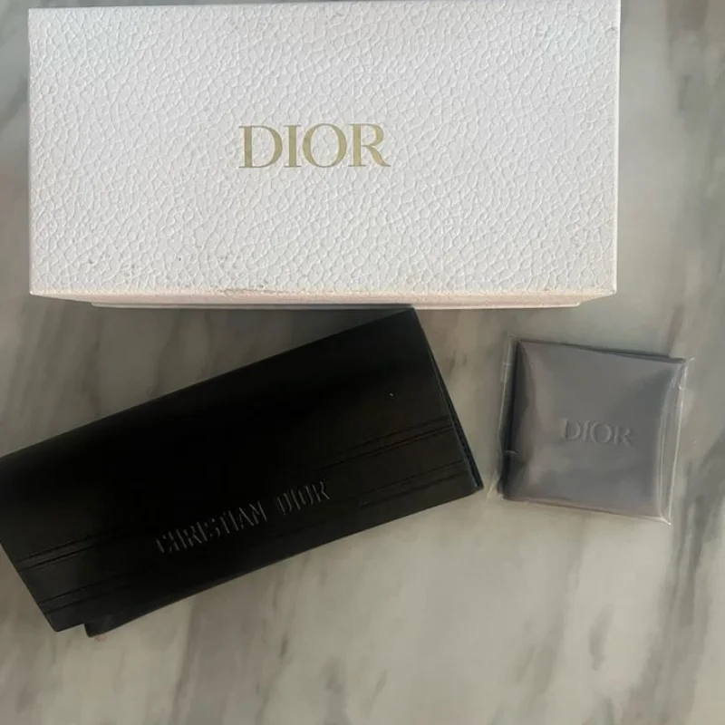 Lunettes Dior Élégance Iconique