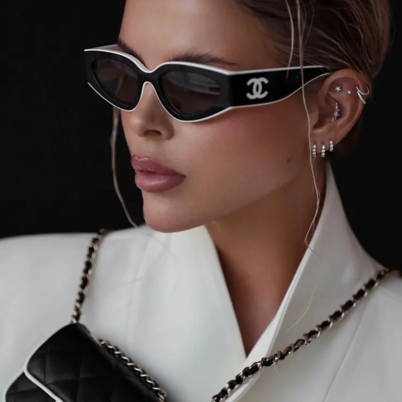 Lunettes Chanel Iconic Contrast  Noir
