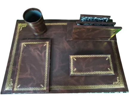 لوازم المكتب و الهاتف