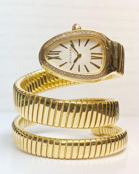 ساعة Bvlgari  ذهبية فاخرة