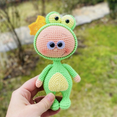 Mini B Frog Pattern PDF