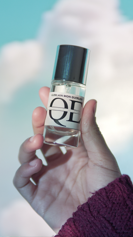 باك 10عطور نسائية من فئة 20 مل مستوردة من أوربا بجودة جد عالية طلب الثمن أو خدم أو نتا مرتاح