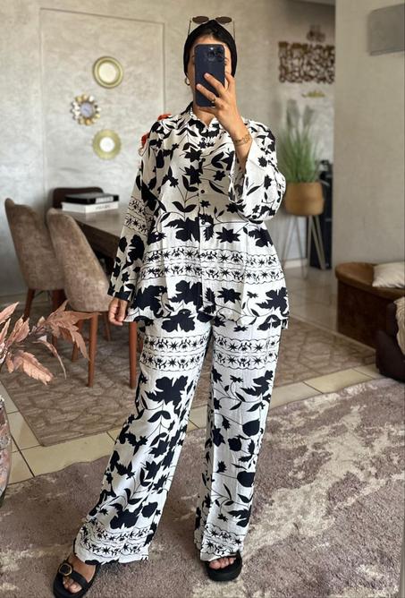 تألقي بأناقة مع هذا الطقم المميز الذي يجمع بين الراحة والموضة في نفس الوقت