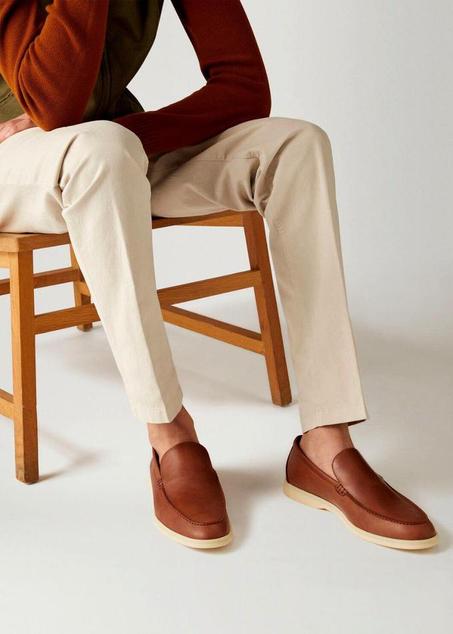 حذاء موكاسين مصنوع من جلد التبغ بنسبة  أحذية لوفر وأحذية القوارب مصنوعة من جلد عالي الجودة100%