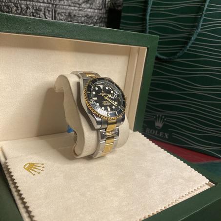 MONTRE SUBMARINER