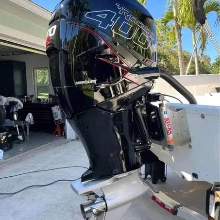 2020 Mercury 400r outboard motor
