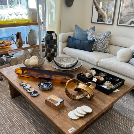 الاثاث المنزلي