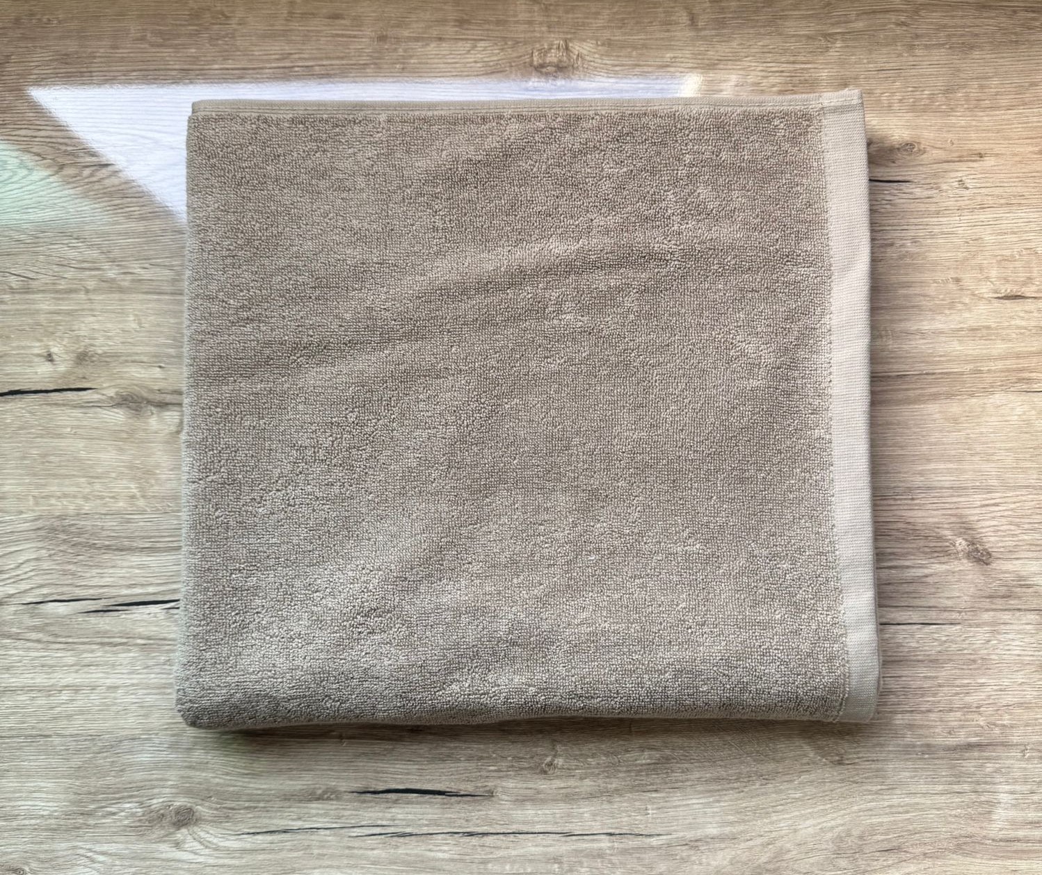 serviette beige toup