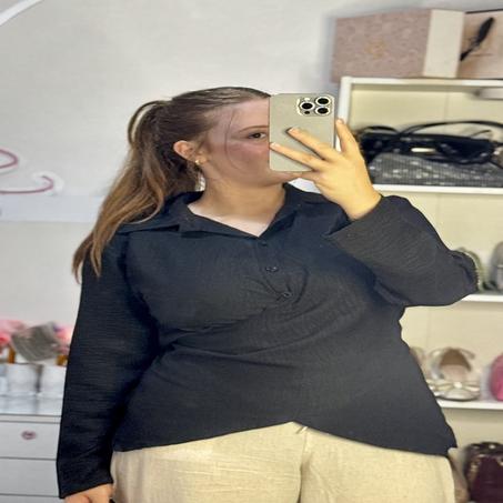 فراشة قميص نسائي